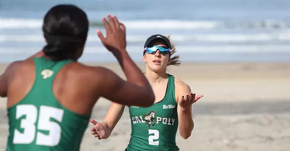 No. 8 Mustangs Open Big West Tournament With Pair of Sweeps Image