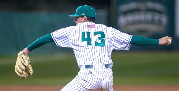 Late Cal Poly Rally Falls Short as UC Irvine Holds On for 7-3 Victory Image
