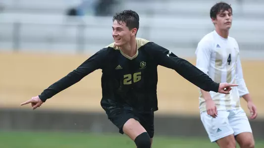 Patterson Game-Winner UCD (Main)