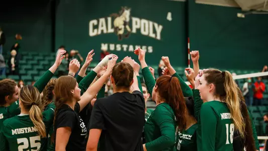 Cal Poly Volleyball vs. LBSU 10-30-21