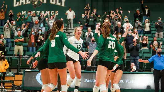 Cal Poly Volleyball vs. LBSU 10-30-21