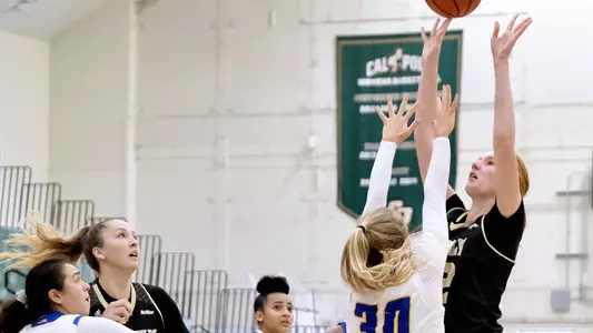 Lucy Collins of Cal Poly scores vs. UCSB on March 5, 2021 (Photo by David E. Holmes ©)