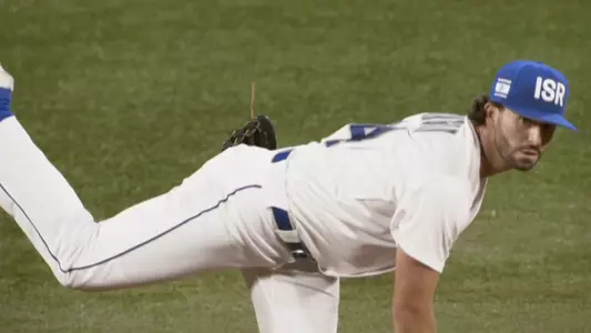 Joey Wagman pitches for Team Israel.
