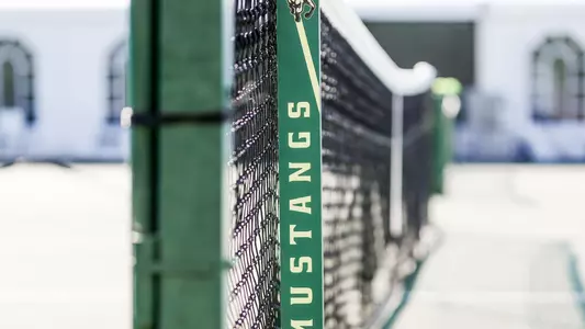 Mustang Tennis Complex close up net