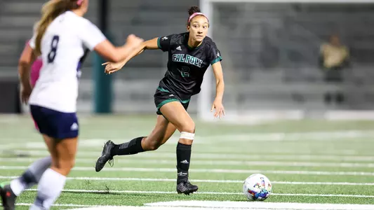 Emma Brown, UC Davis, 10-6-22
