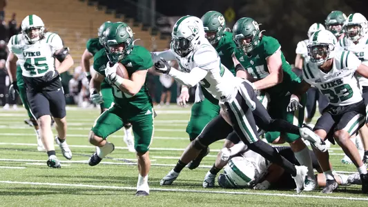 Troy Fletcher scores tie-breaking touchdown.