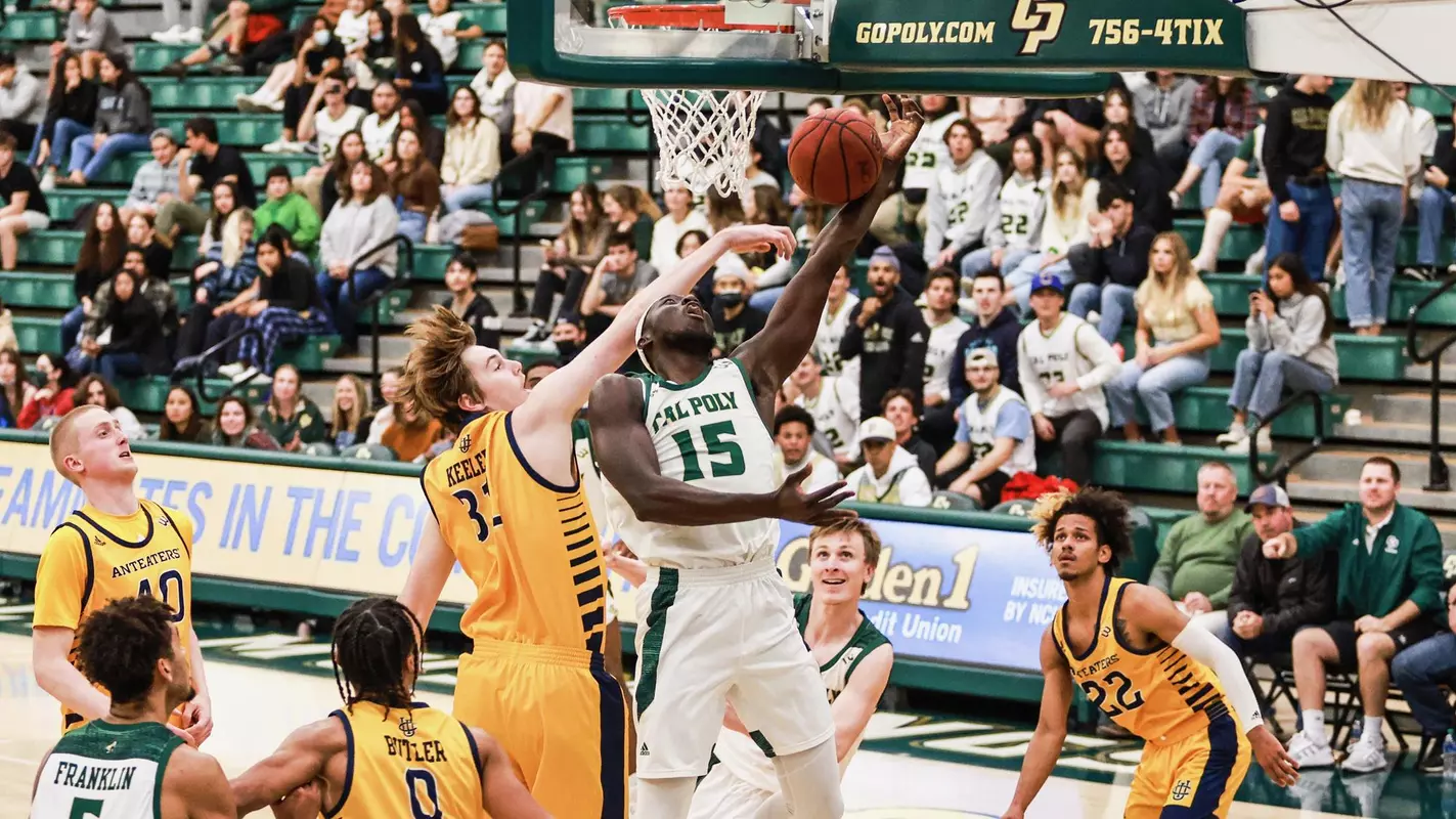 Koroma Layup UC Irvine (Main)