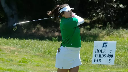Kaylyn Noh drives on seventh hole at Stanford.