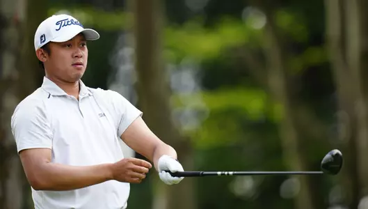 Justin De Los Santos follows his drive at Mizuno Open.