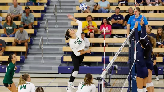 Maia Dvoracek vs. Utah State 8/26/22