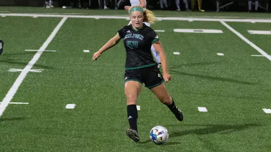 Caylie Button, UCSB, 9-15-22