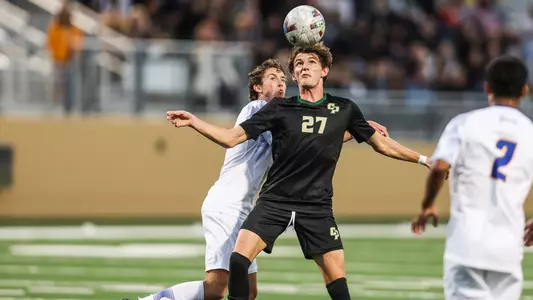 Jackson Kestler, header, UCSB, 9-21-22