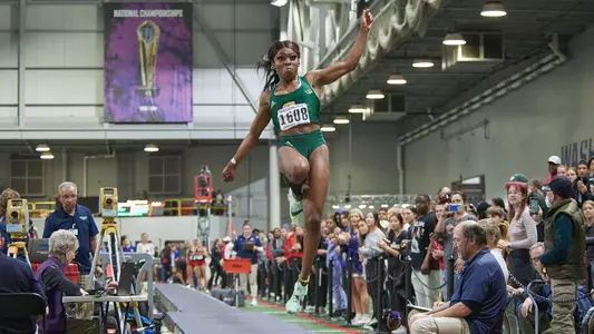 Melody Nwagwu, long jump, UW Invitational, 1-28-23