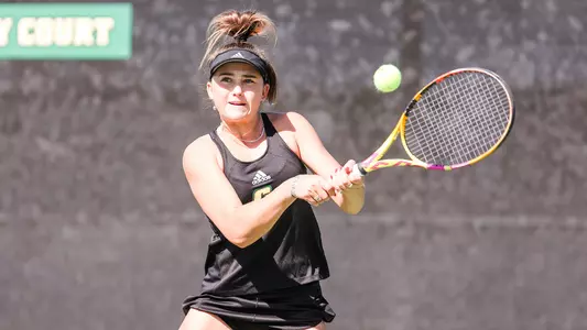 Alexandra Ozerets, forehand, 2-18-23, CSUN