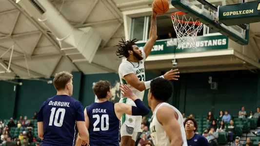 Penn-Johnson Dunk UC Davis (Main)