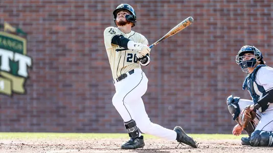 Jake Steels hits a grand slam.