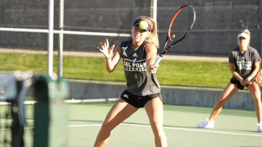 Peyton Dunkle, Women's Tennis Practice, 010924