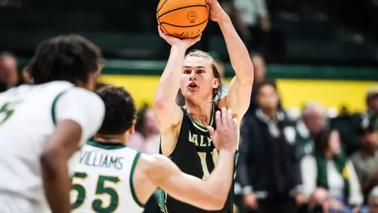 Koonce Three-Pointer USF (Main)