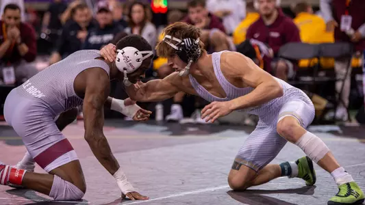 Zeth Romney, Nasir Bailey, Little Rock, NWCA National Duals, 011025
