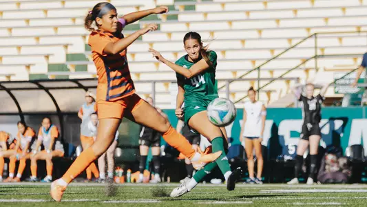 Annika Smith, goal shot, 101225, Cal State Fullerton