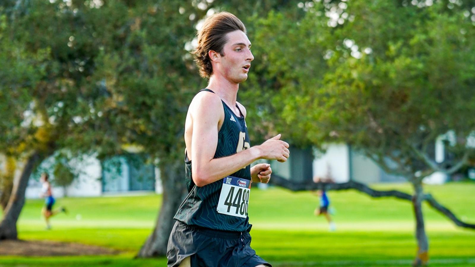 Jonathan Grothe Grossman Leads the Way at Bronco Invitational - Cal Poly