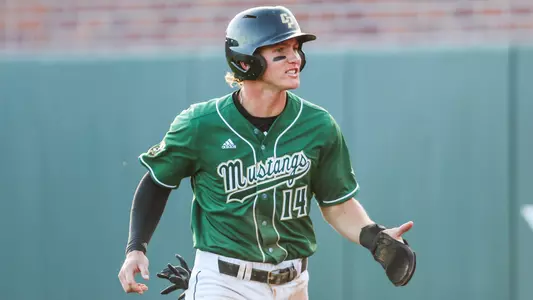Daudet Celebrating Run