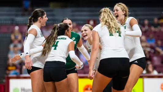 CPVB Team Celebration Versus UST