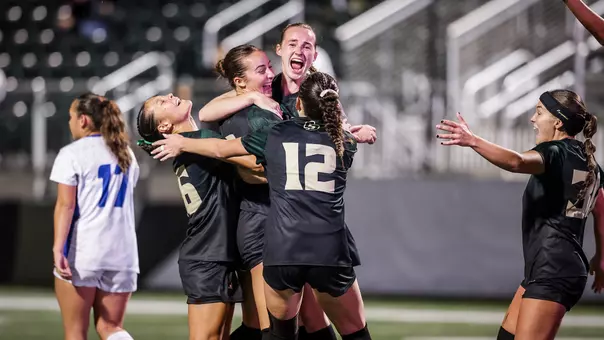Kate Nunes goal celebration, UCSB, 102126