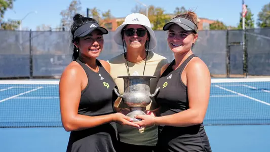 Natalie Lynch-Jessie MacCallum, Big West Fall Selection Trophy Photo, 100426