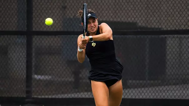 Candela Aparisi, Long Beach State, 033126