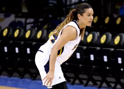 Santa Cruz Defense Smothers Berry Image