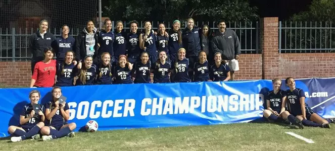 Cowboys Down Banana Slugs in Texas Image