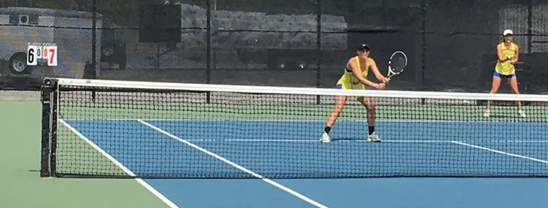 Warriors Sweep Banana Slugs Image