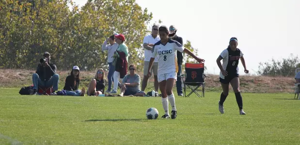 Women's soccer opens homestand with tough loss to Menlo Image