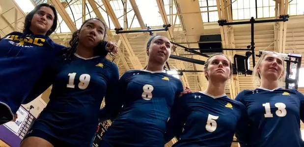 Banana Slugs drop last two matches in Minnesota Image