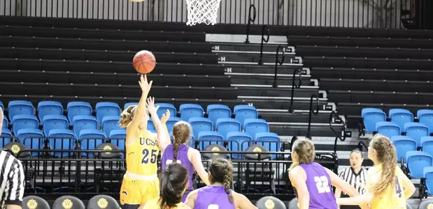 Ephs Win Nailbiter Over Banana Slugs Image