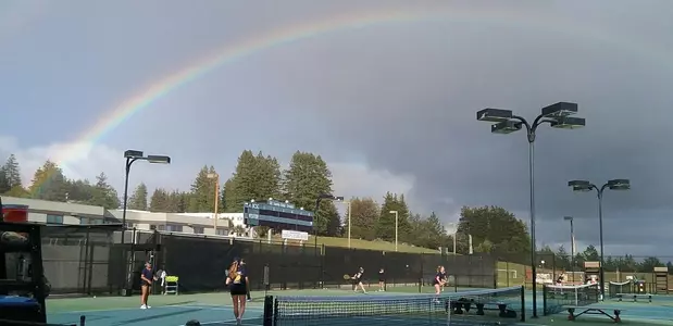 Penguins Defeat Banana Slugs Image