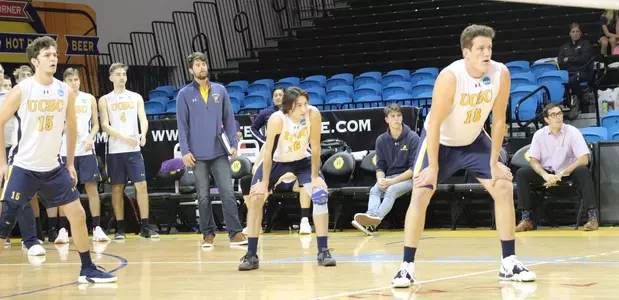 Banana Slugs drop two to Midwest opponents Image