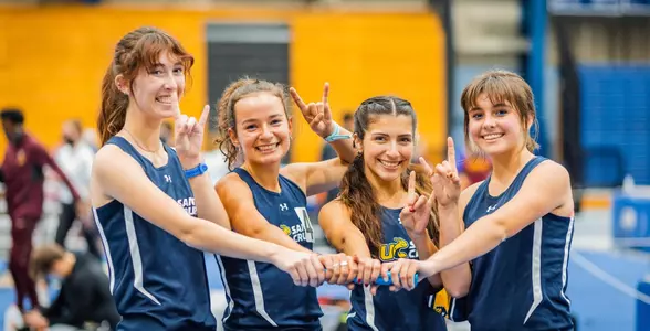 relay champs (Edler, Martel-Phillips, Cervantes-Llamas, Hekkanen)