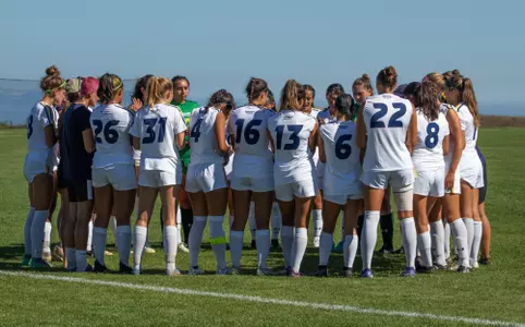 Women's soccer Huddle