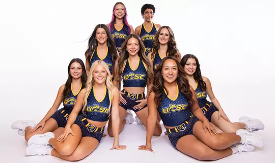 Spirit_Team Photo 26-27