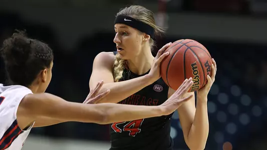 Olivia Hackmann 2016-17