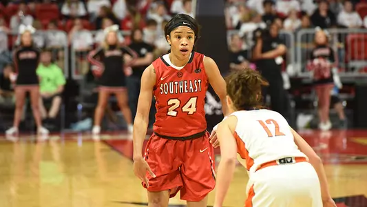Tesia Thompson