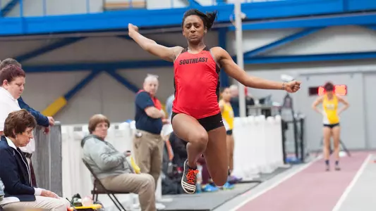 Mikayla Richardson Jumping SIU
