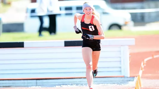Anna Thomas_2018 Track at SLU_Bill Barrett BANNER