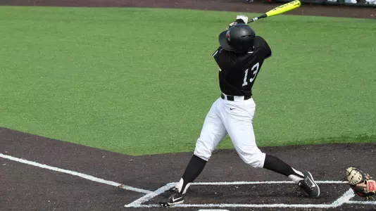 Baseball_Stauss