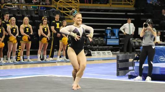 Mackenzie Slee_2018 GYM at Iowa