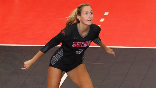 Maggie_Adams_2019_Redhawks_Scrimmage