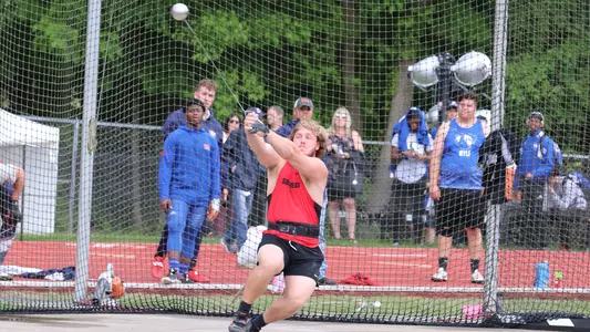 Logan_Blomquist_2019_OVC_Outdoor_T_F_Champ_3.jpg