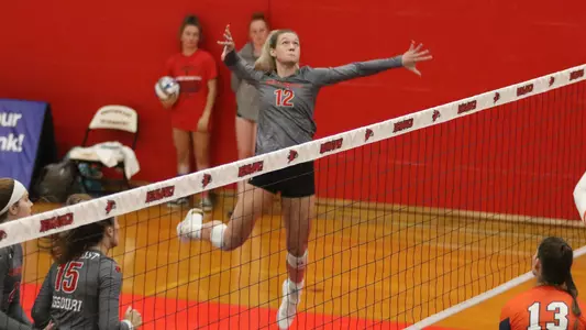 Mikayla_Kuhlmann_vs_UTM_HouckFilledHouse_2019.jpg